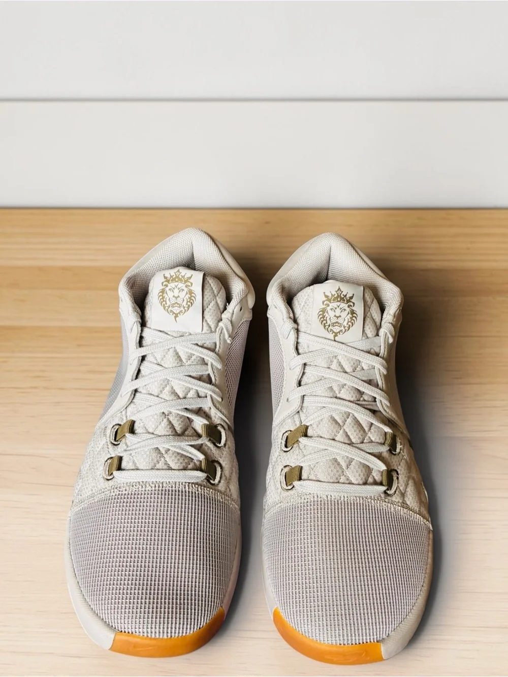 Nike LeBron Witness 8 Size 11.5 Men/Size 13 Women Brand NEW “Light Bone Gum”